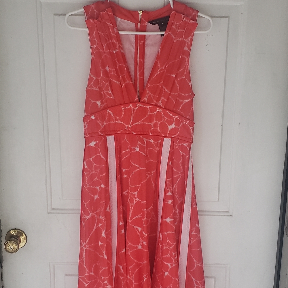 Original-Marc Jacobs- Coral Dress, size 4 - Picture 4 of 7